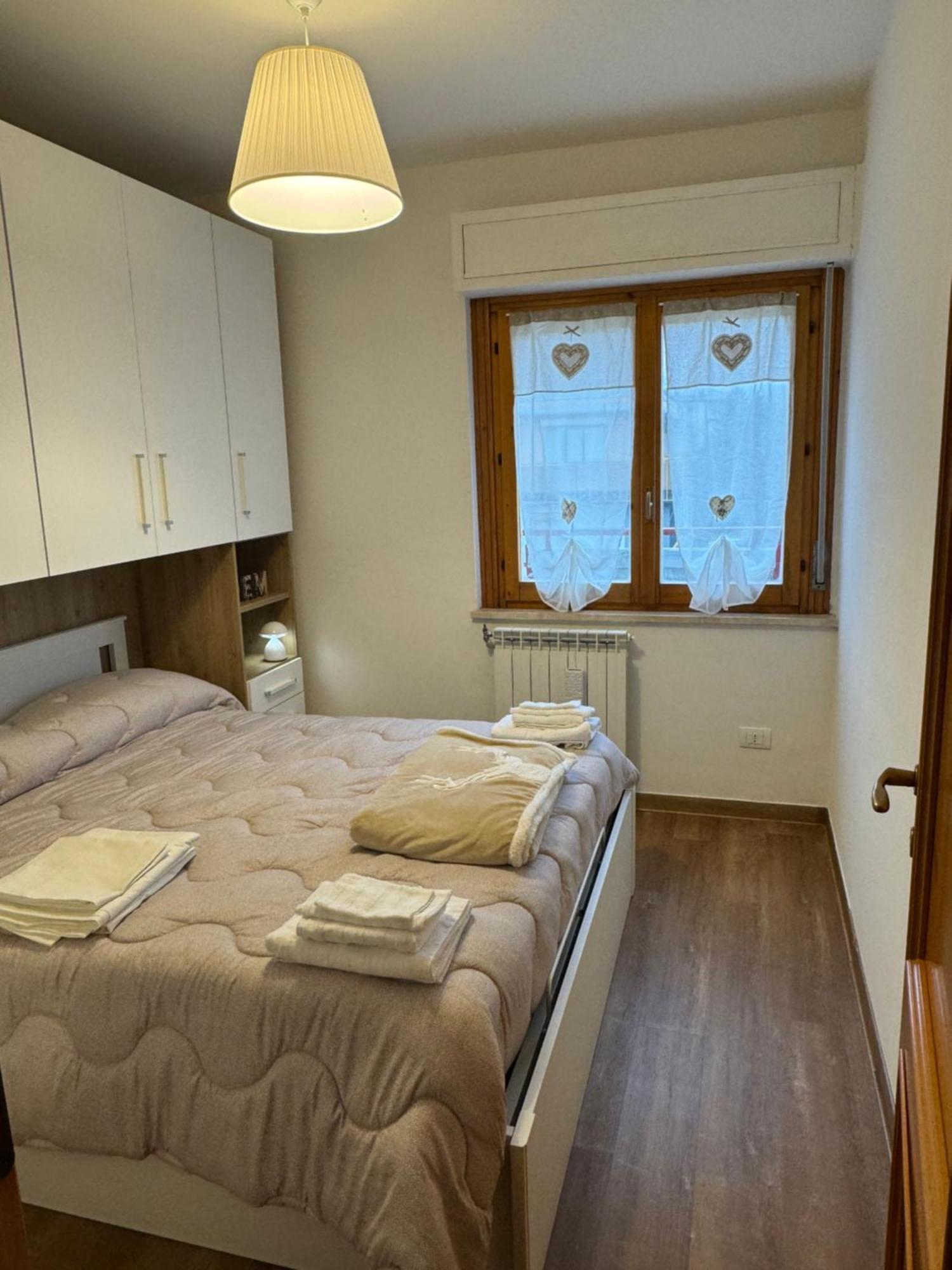 Attico - Terrazza Su Castello Apartment Кастел ди Сангро Екстериор снимка