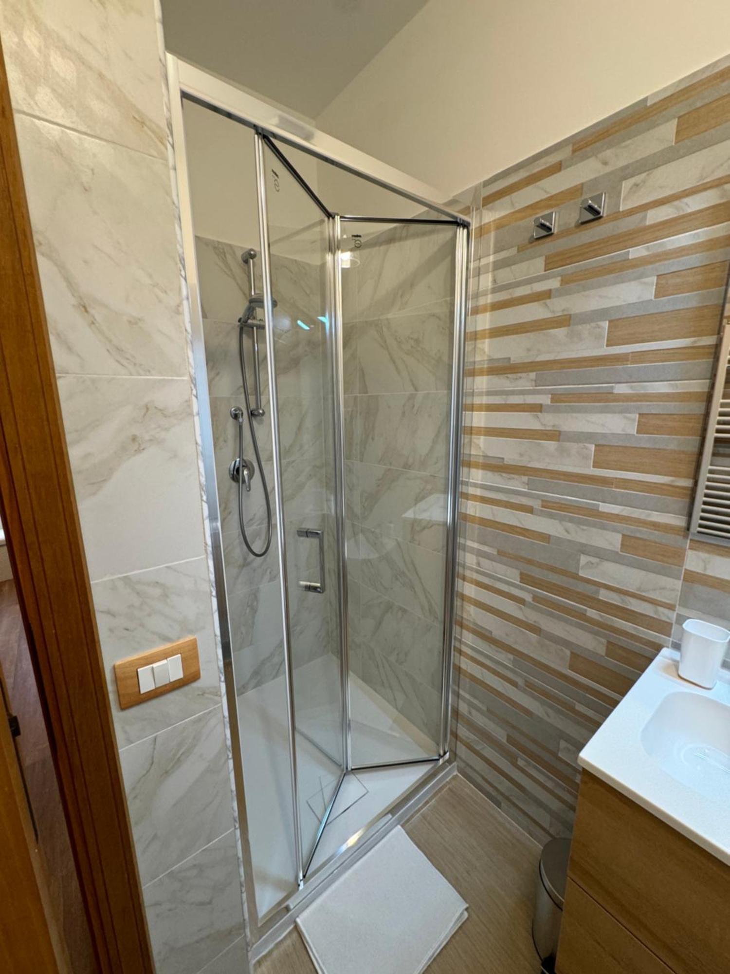 Attico - Terrazza Su Castello Apartment Кастел ди Сангро Екстериор снимка